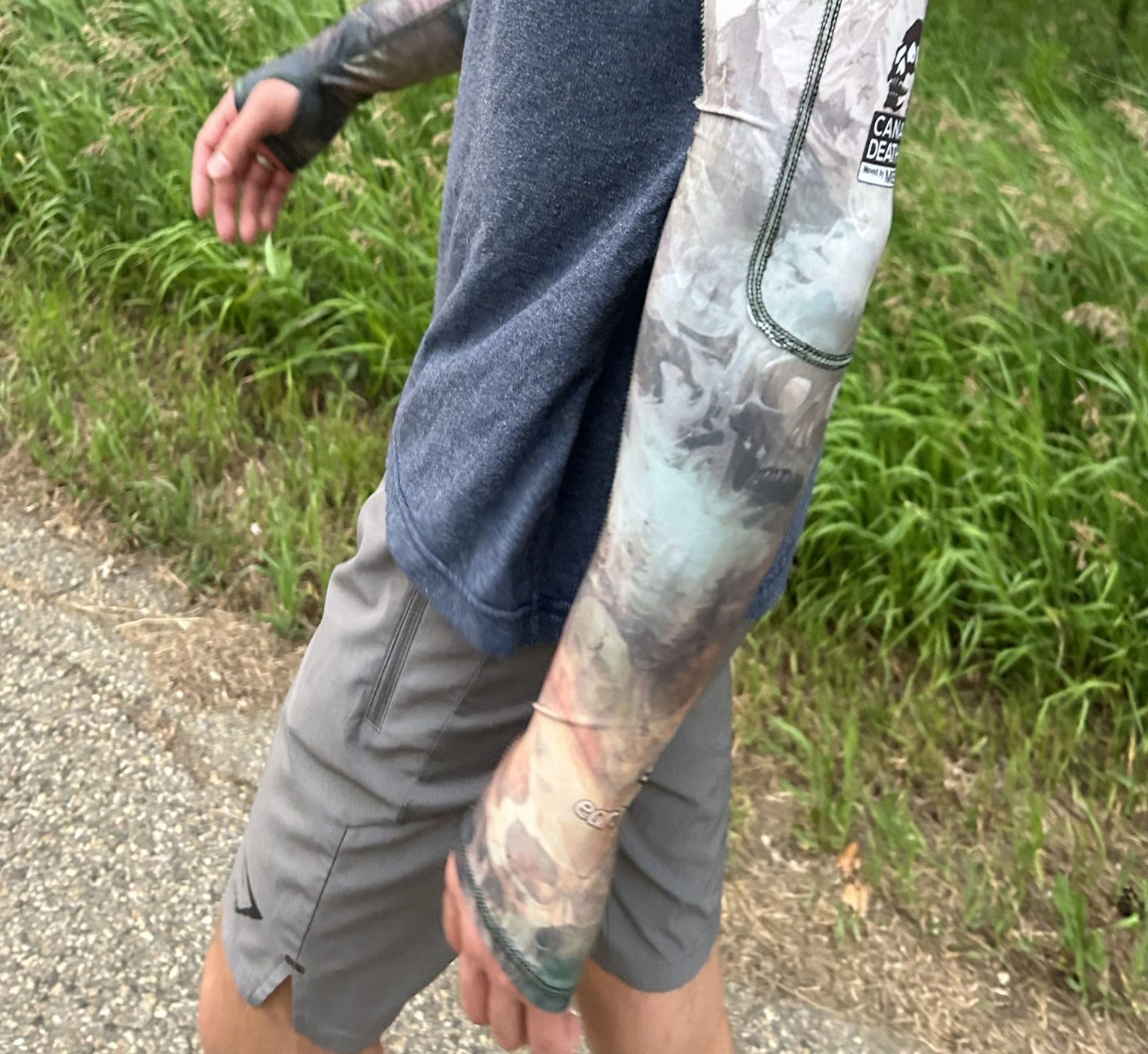 focal_sleeve_2560x2350